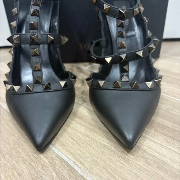 Valentino Garavani Noir 100MM Rockstud Slingback - Picture 2 of 16